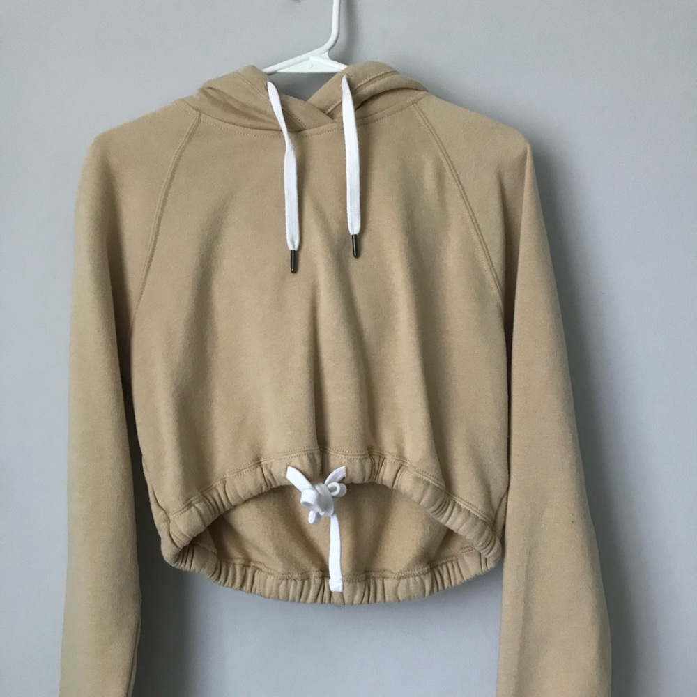 Brand new cropped hoodie 💫